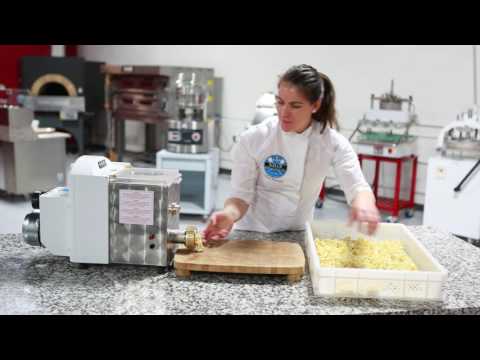 IPE-18 Countertop Pasta Extruder